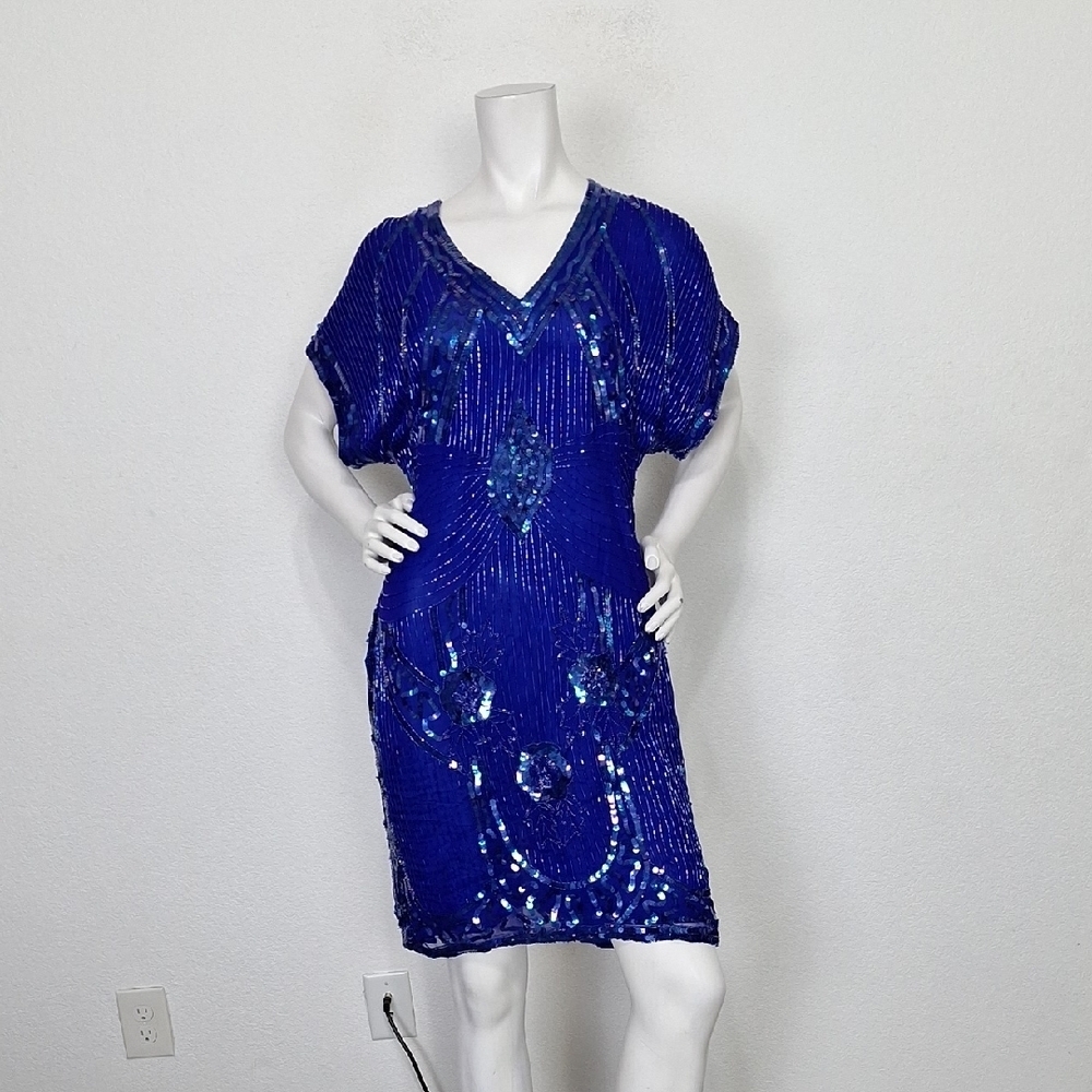 Vintage Carina Blue 100% Pure Silk Sequin Back Keyhole Romantic Dress Size.M